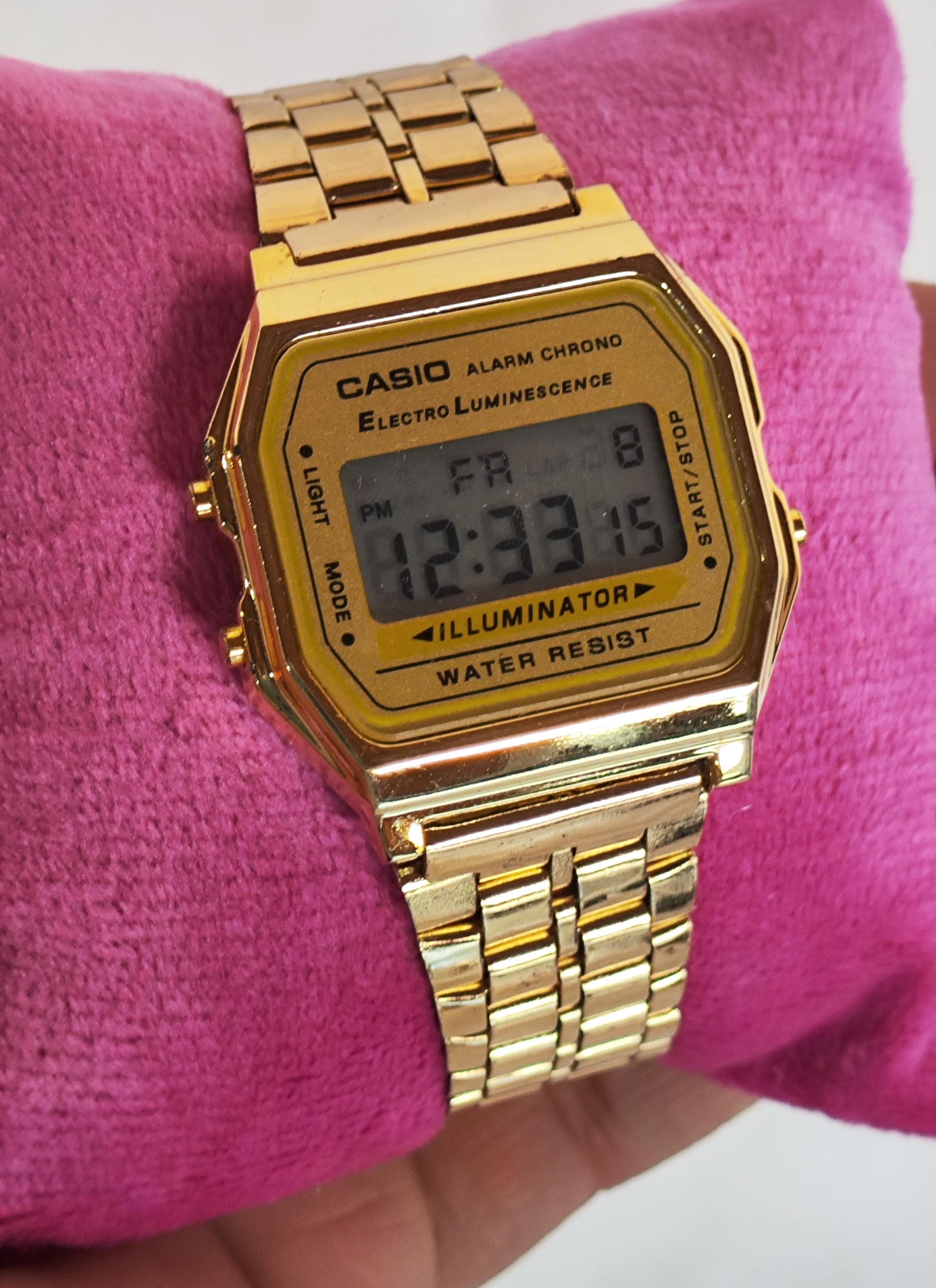 Relógios feminino e masculino 